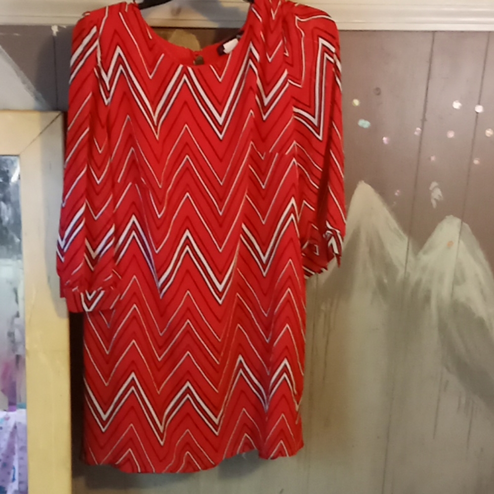 Volume One Shift Dress Red Large